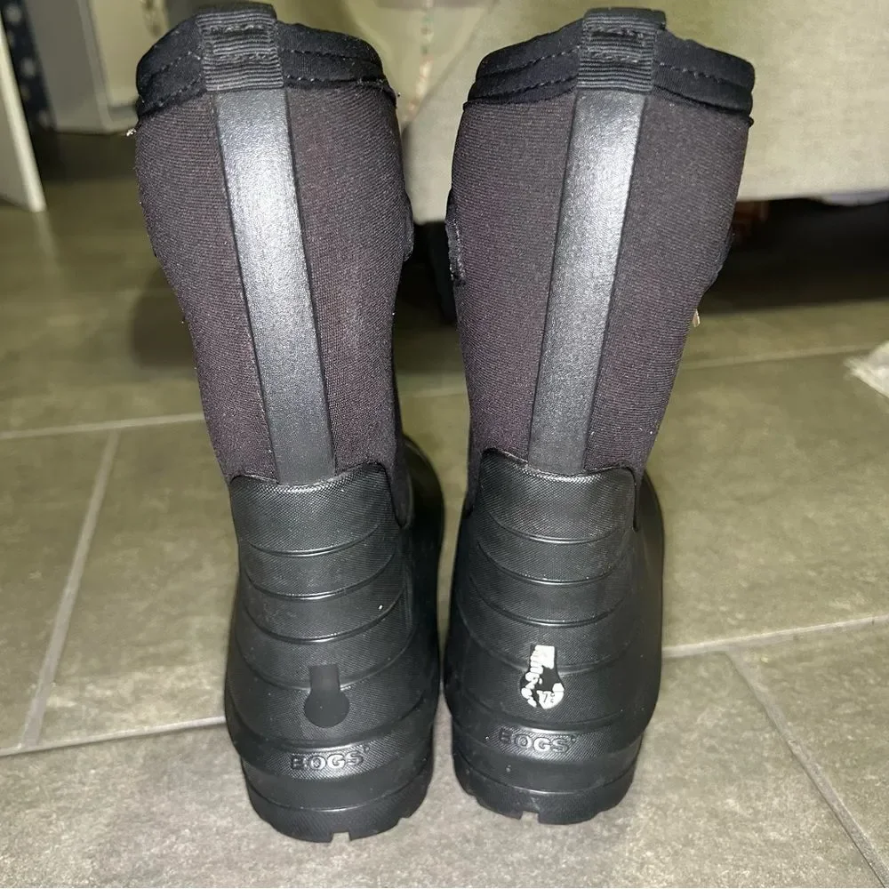 BOGS Neo Classic Solid Black Waterproof Winter Rain Snow Boots Kids Shoe Size 4